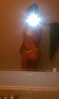 new in town kimbella sexy freaky yellowbone, 25