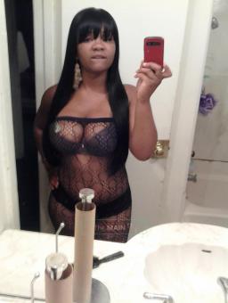 CaliForniA Girls Do it Bestt > > Mixed Dominican Hottie From Cali, 20