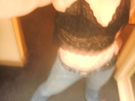 ~HavE ALL yOu DesiRe Wit tHe 2 sExieSt GoddEsS ~ EnvY & IvY~