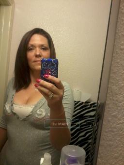 AMBER cant wait to get her hands on you!!, 32