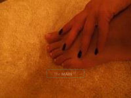 Report Ad ~~~ Upscale Voluptuous Romanian Beauty for Endlessly Erotic Eastern European Style Special, 23