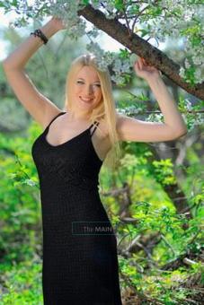I am a woman full of surprises and very unpre..., 29