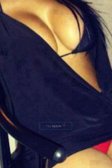 Come Relax With a SexY LaTina, 25