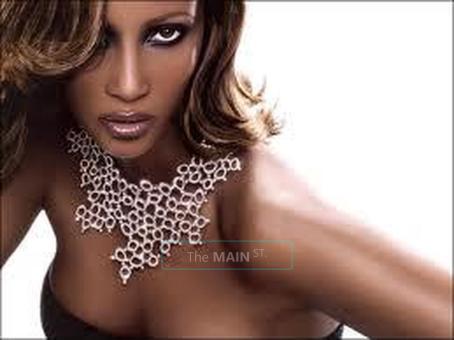 Busy Escort Service is looking for BIG BOOTYS and PRETTY FACES~~Salary Up to $1000 a day, 35