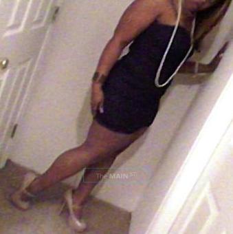 BRAND NEW((( * ))) EBONY BEAUTY ((( * ))) ____ ((( * ))) -N- YUMMY