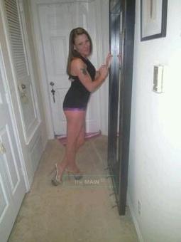 ??UPSCALE COMPANION?? Perfect ( . )( . ) ? Alexis ? 120 Flat Rates Today! 402 770 3090, 23