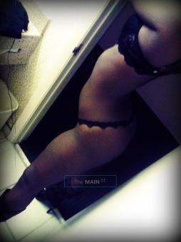 Available Now!!! ( Classy â˜… Sexy Tall Petite â˜† Discreetâ˜… ) 901-319-0375 Naiomi, 19