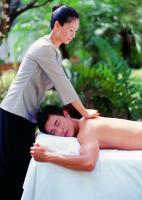 A great male therapist , Chinese tradtional medicine background, 239 339 7055, 24
