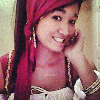 Ashley sweet $$904 5016066, 18