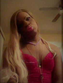 Texas sized tranny doing car play only or u get room, 29