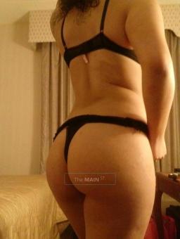 ~Â°*Â°~Â°*Â°~ EXOTIC blonde with a bubble booty aimed to please~Â°*Â°~Â°*Â°~~