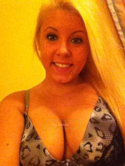 ★ JERSEY ★ PLAYFUL N@u-ghty Busty Blonde Hottie a Must See Local & Reviewed SPECIALS, 19