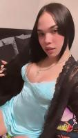 Latina Puerto Rican transexual, 24