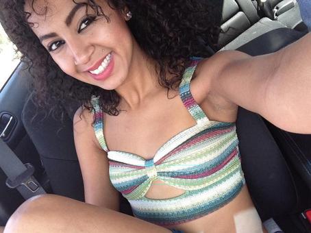 **EXOTIC Petite Bombshell From MorRaco** Outcalls Only ! Call me Luv, 22