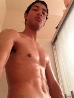 mixed Exotic male in the area willing to travel, 23