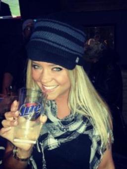 â–€â–„â–€â–„â–€â–„â–€â–„ â–€â–„â–€â–„â–€â–„â–€â–„ ( Blonde Hottie ) (100 Specials ) â–€â–„â–€â–„â–€â, 26