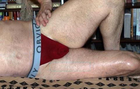 Brads Special Touch Massage, 48