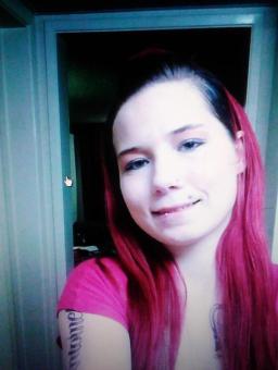 Hi iim winter i have red hair come hang out have a nice time give me a call dont be shy, 19