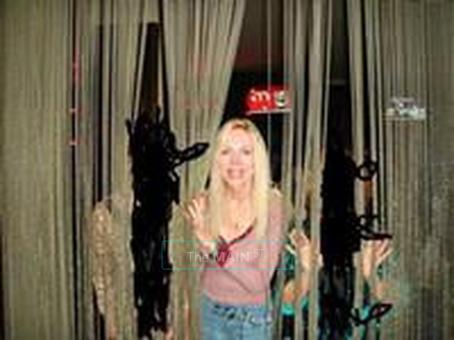 MYSTIQUE HANDS*Angelic BEAUTY*1st Class LADY*Mature FIVE *****, 49