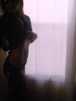 â–ˆ â–‡â–†â–…â–ƒ â–‚â€¢*Â¨Â¨* â˜…â—„ â€¢â€¢â€¢â€¢â˜… Upscale Woman â˜…â€¢â€¢â€¢â€¢ â–ºâ˜… *Â¨Â¨*â€¢â, 29