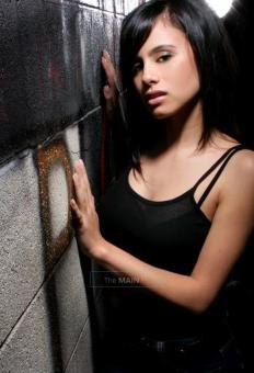 Pretty Exotic Girl ............. Lebanese & Colombian, 21