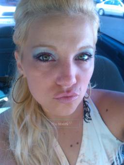 THE BEST Guaranteed an AMAZING TIME _Blonde_Green eyed_BOMBSHELL, 22