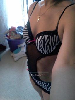 ready to have some fun with a beautiful, smart woman?