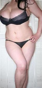 BUSTY Beautiful SEXY VOLUPTUOUS Mediterranean Brunette NATURAL DDD * CMT * OUT CALL, 28