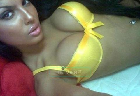 TOO MANY SEXY GIRLS TO PICK FROM... Erotic sensational all over rub 215-251-6352 happiness, 19