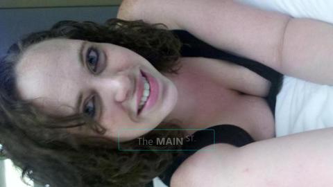 new girl nikki come get some friday specials =), 25