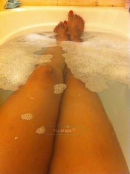 Sensual massages from Sweet petite ebony, 21