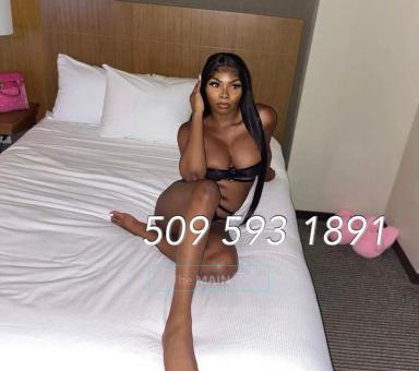 HUNG BRICKHARD SHEMALE WAITING 2SHOOT A MASSIVE LOAD!!, 22