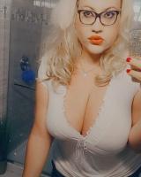 Voluptuous Ts for you!???????????????, 28