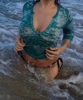 Jenna from New York visiting Amelia Island, 32
