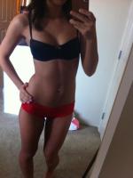 HOT petite young brunette! 100% reallllly meeee : ), 20