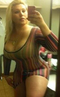 ——S E X Y———————BUSTY, 23