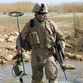 MR.MARINE FULL BODY RUBS Strong hands a must for relaxation, 28