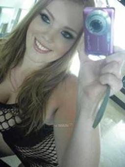 ****Girl next door just waiting for you!!****, 23