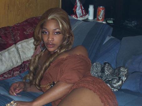 GODDESS 4 U NOW?? @262, 99