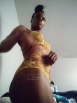 Gentleman Please Read! Love to be spoiled, 32