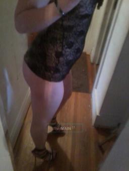 Southern beauty with hands from heaven..., 22