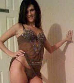 This ladys mesmerizing talents will bring tears of joy to your eyes! SPECIALS!!, 23