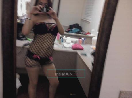 Come Have A Taste of Sweet **HONEY**Relax and Let All Your Stress Melt Away !!!!