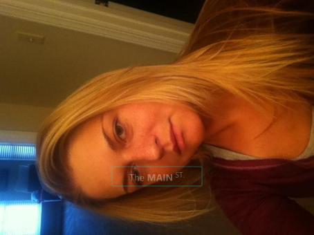 Bella is back from VACATION!! 150$ specials now- white gentlemen only, 28