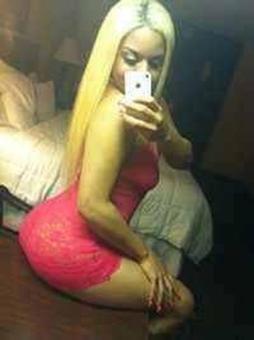 Sexy hott & open to your personal fettish, 21