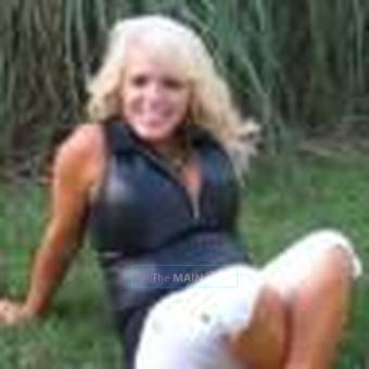 Busty DD Classy Mature Blonde, 38