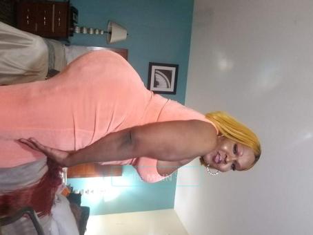 Sexy shemale Trick-or-treatCome get something sweet, 34