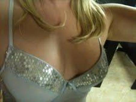 *Sexy _ Discreet _ * California Cutie wants to SPOIL YOU * - Outcall in Waikiki, 27