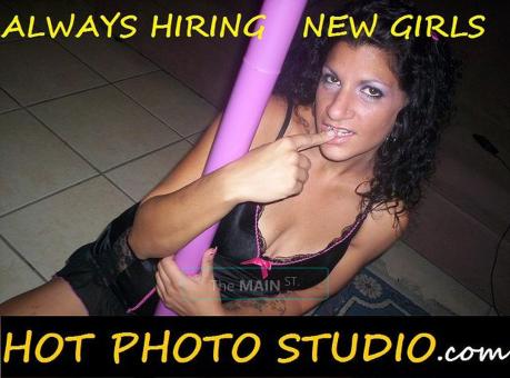 WHITE or HISPANIC GIRLS make good money @ our STUDIO u r much much SAFER HERE with us(954) 26O 74O8., 28