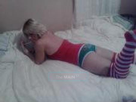 sexy blonde, 35